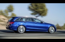 Mercedes-Benz C-Class Estate, side