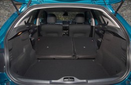 Citroen C4 Cactus, boot 2