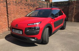 Citroen C4 Cactus, front