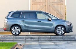 Citroen Grand C4 Picasso, side static (2)