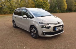 Citroen Grand C4 Picasso, front