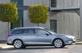 Citroen C5 Tourer, side static