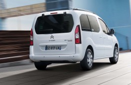 Citroen E-Berlingo rear threequarter