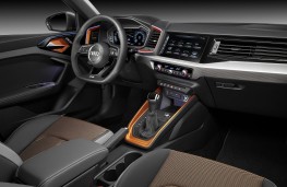 Audi A1 citycarver, 2019, interior