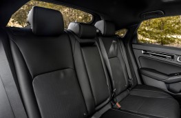 Honda Civic, 2026, rear seats