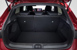 Renault Clio, 2025, boot