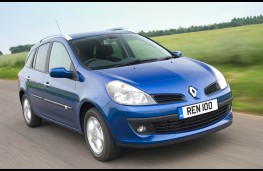 Renault Clio Sport Tourer, front