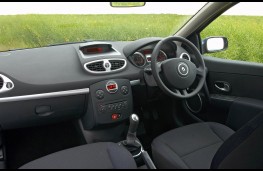Renault Clio Sport Tourer, interior