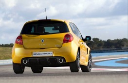 Clio RenaultSport 200 rear