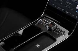 LEPAS L8, 2026, centre console