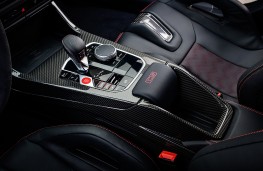 BMW M3 CS Touring, 2025, centre console
