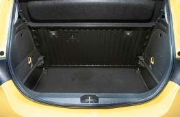 Vauxhall Corsa 3dr, boot