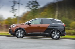 Peugeot 3008 GT, 2017, Coupe Franche, side