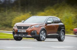 Peugeot 3008 GT, 2017, Coupe Franche, side, action