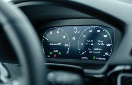 Honda Civic e:HEV, 2025, instrument panel