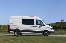 Volkswagen Crafter, 2017, side