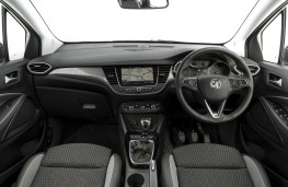 Vauxhall Crossland X, 2017, interior