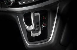 Honda CR-V, automatic gear lever