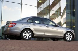 Mercedes C-Class saloon, side