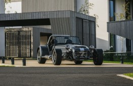 Caterham Seven CSR Twenty, 2024, front
