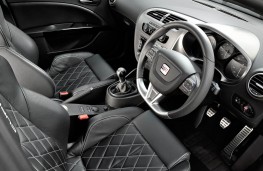 SEAT Leon Cupra R, cabin