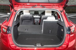 Mazda CX-3, boot