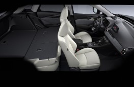 Mazda CX-3, 2018, full interior