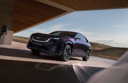 Mazda CX-6e, 2026, front