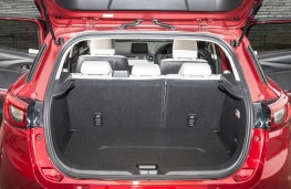 Mazda CX-3, red, boot