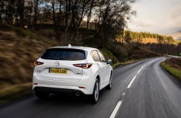 Mazda CX-5 2.5 Takumi, 2025, rear