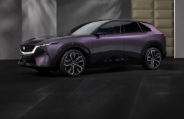 Mazda CX-6e, 2026, side