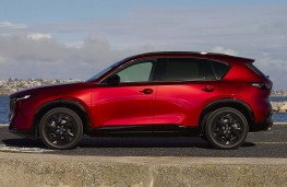 Mazda CX-5, 2025, side