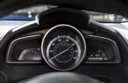 Mazda CX-3, white, instruments