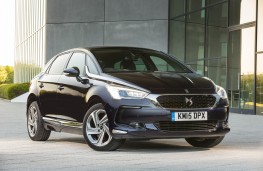 DS 5, blue, front, static