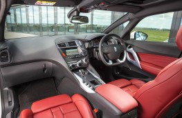 DS, DS 5 Hybrid4, interior