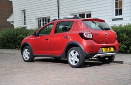 Dacia Sandero Stepway, rear