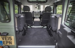 Land Rover Defender Heritage Edition 2015, boot