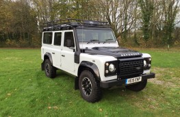Land Rover Defender 110 Adventure Edition, front