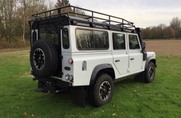 Land Rover Defender 110 Adventure Edition, rear