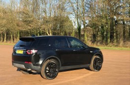 Land Rover Discovery Sport, rear