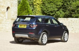 Land Rover Discovery Sport, rear