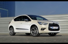 Citroen DS4, side