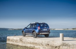 Dacia Duster, 2017, rear