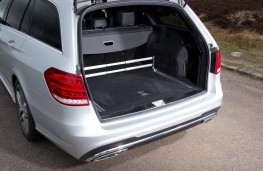 Mercedes E-Class Estate, boot