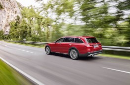 Mercedes-Benz E-Class All-Terrain, rear, action