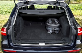 Mercedes E-Class Estate, 2016, boot