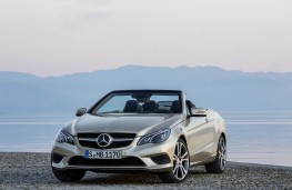 Mercedes E-Class Cabriolet, front