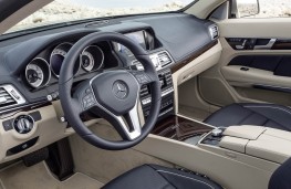 Mercedes E-Class Cabriolet, interior