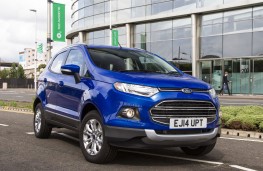 Ford EcoSport, front