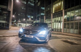 Mercedes-Benz E 220d AMG Line, 2016, cornering